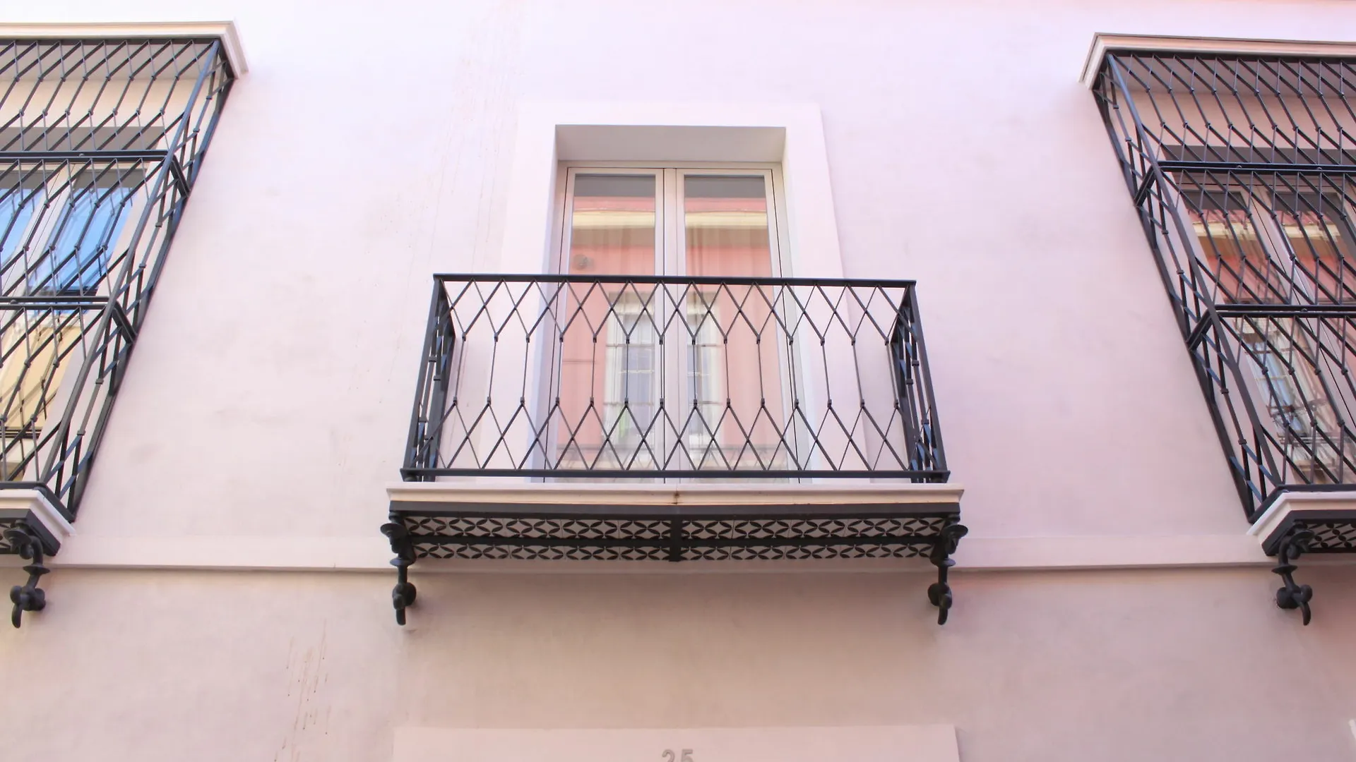 Life Apartments Santo Rey Seville Spain
